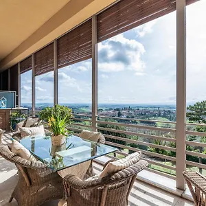 Porta Tufi Luxury With Private Parking! , Siena Italy
