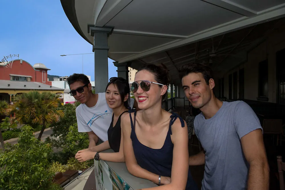 Hides Hotel Κερνς