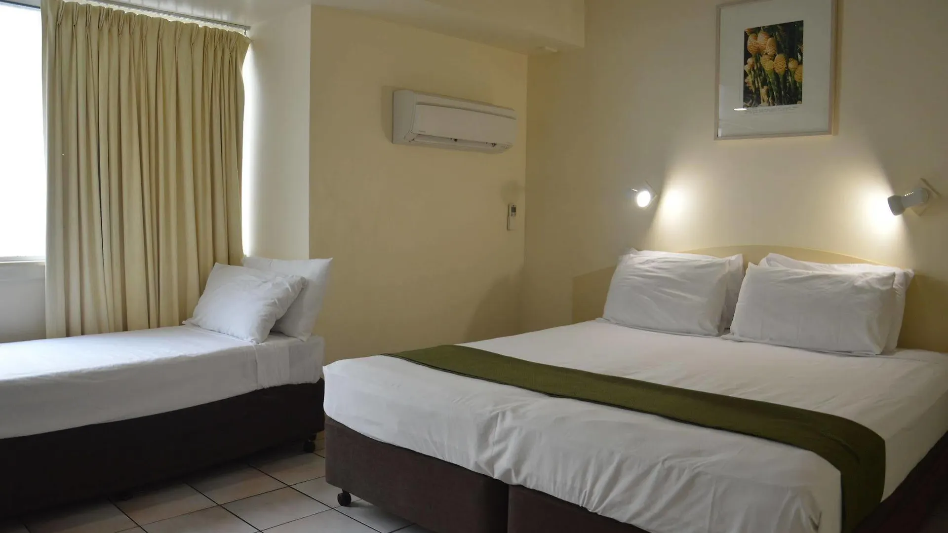 Hides Hotel Cairns