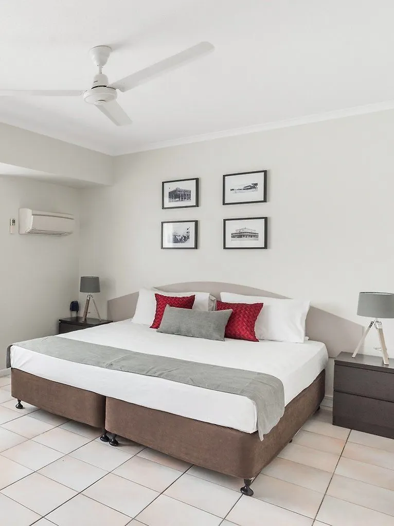 Hides Hotel Cairns